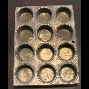 Vintage Mini Muffin Pan Farmhouse Decor